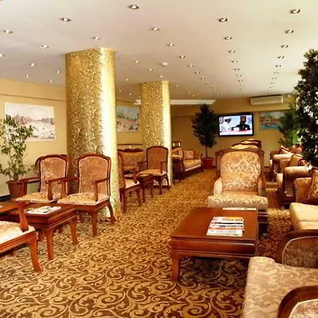 Hotel Town Palace